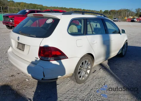 2011 Volkswagen Jetta Sportwagen 2.0L Tdi from USA, damaged, VIN 3VWPL7AJ9BM704281